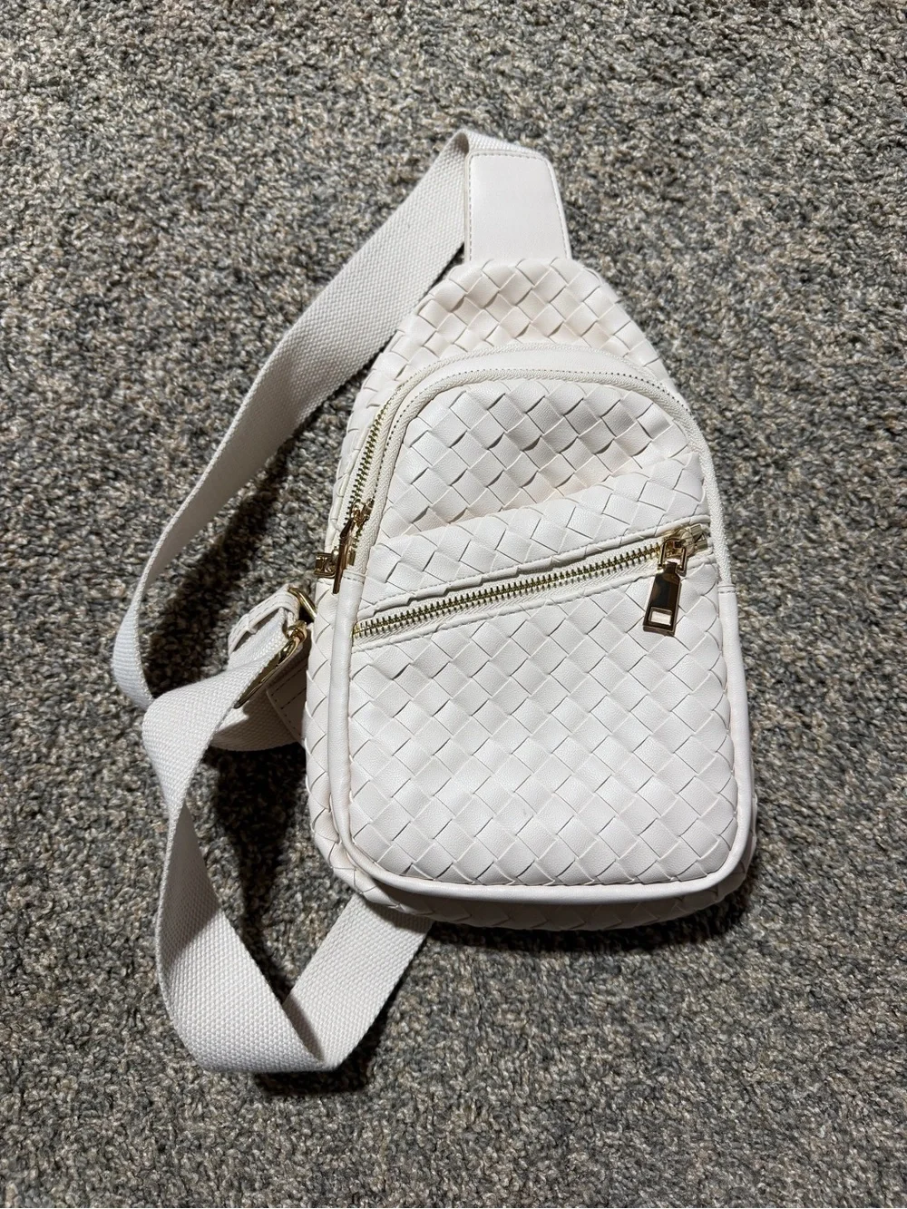 T.J.Maxx White Woven Crossbody Sling Bag with Gold Hardware
